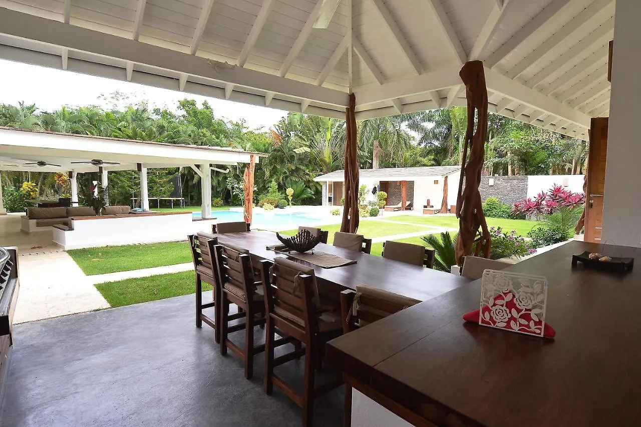 Las Terrenas Front Beach And Garden Villa